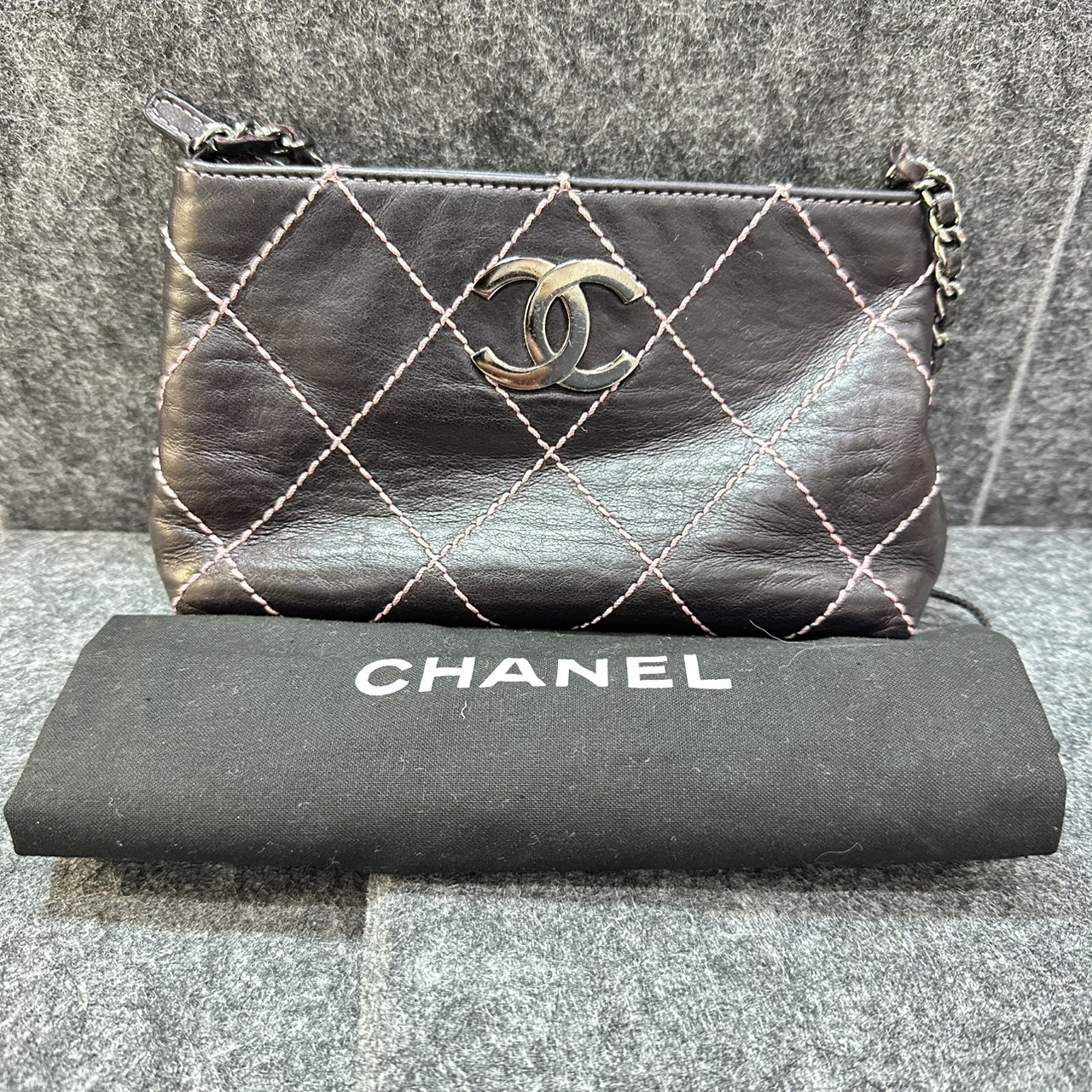 CHANELのミニバッグをお買取りさせていただきました！！